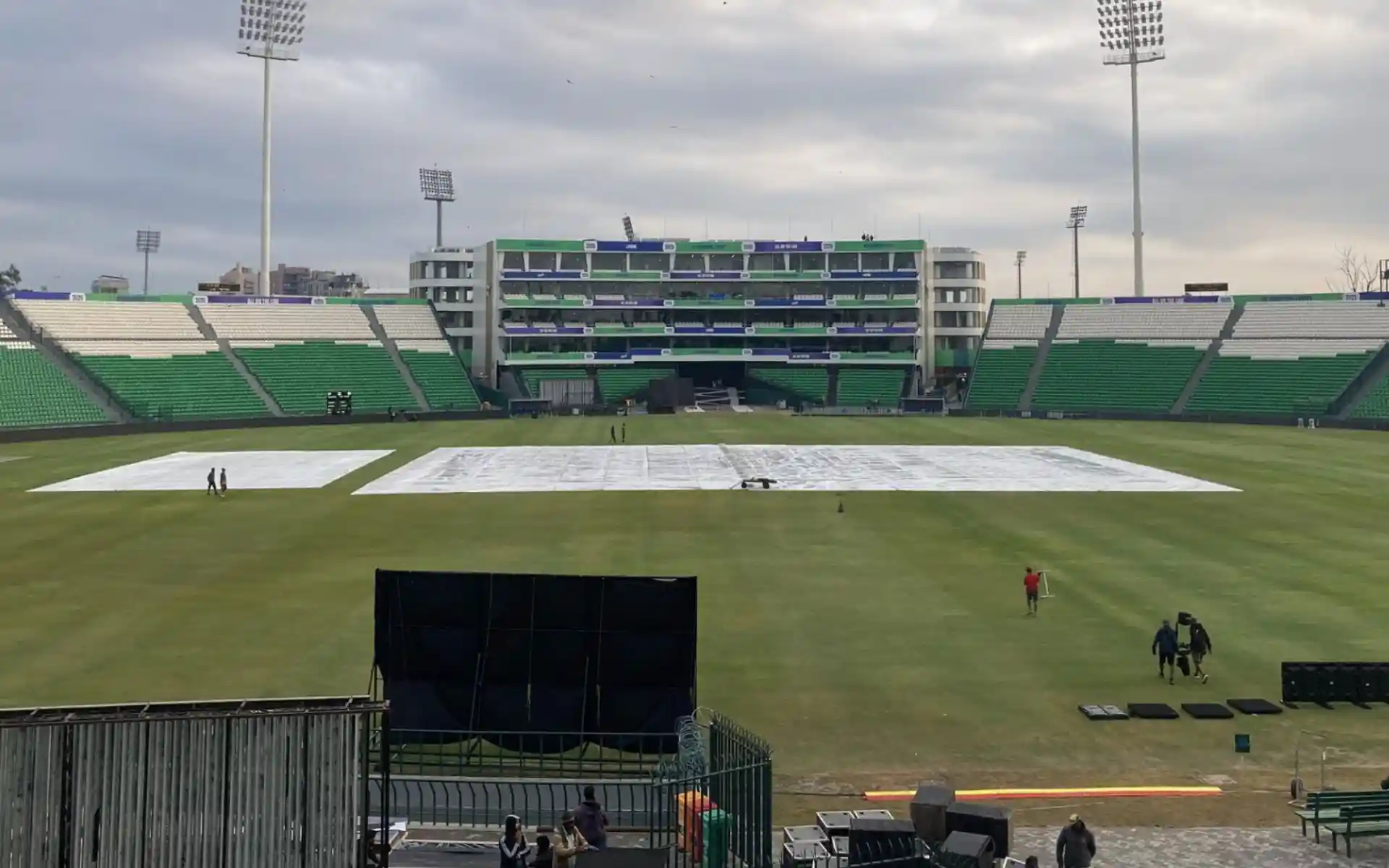 Will AUS vs AFG Champions Trophy Match Be Abandoned? Gaddafi Stadium Weather Update